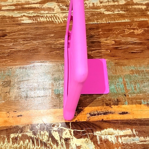 Amazon Fire HD 10" Kid-proof case with Stand - Picture 3 of 3